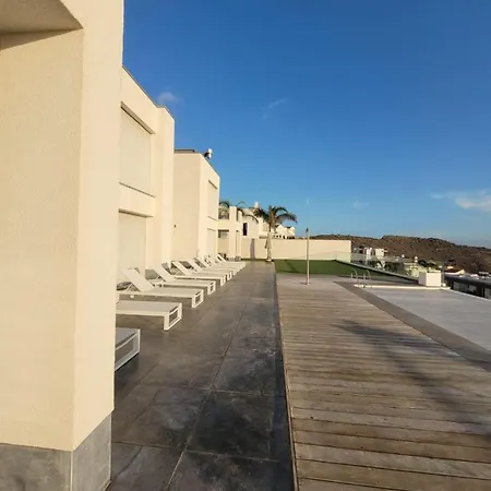 B&l Services - Roque Del Conde فيلة *
