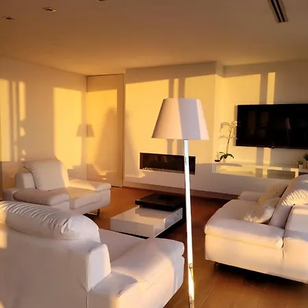 فيلة B&l Services - Roque Del Conde أذيخي